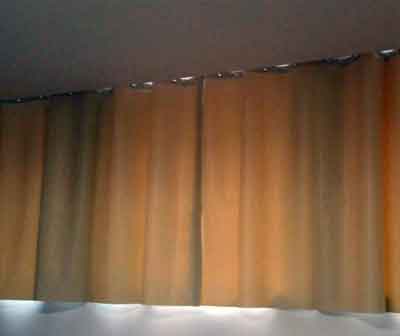 Curtains for hospital windows